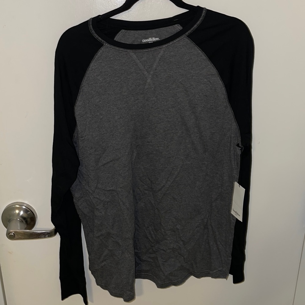 Goodfellow long sleeve tee